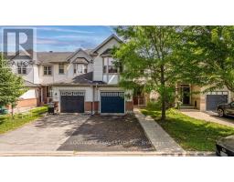 325 APPLECROSS CRESCENT, Ottawa, Ontario