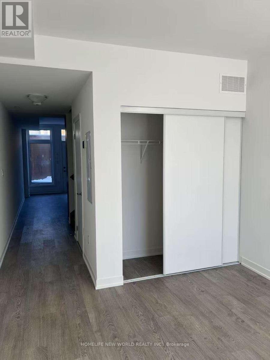64 Turtle Island Road, Toronto, Ontario M6A 2M5 - Photo 5 - C13443248