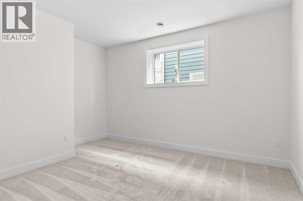 716 Mandalay Avenue, Carstairs, Alberta  T0M 0N0 - Photo 34 - A2318970