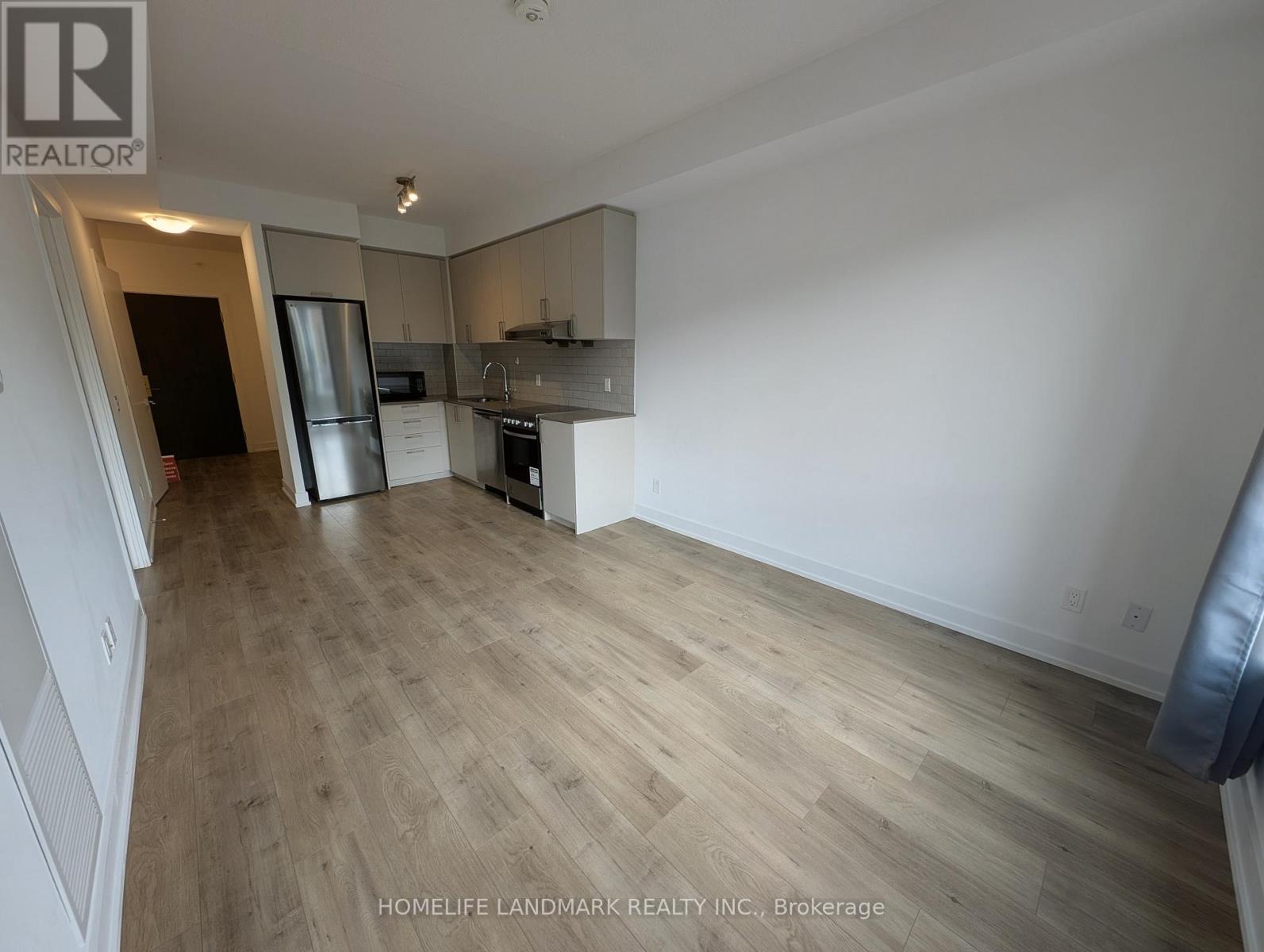 216w - 268 Buchanan Drive, Markham, Ontario  L3R 8G9 - Photo 2 - N13443254