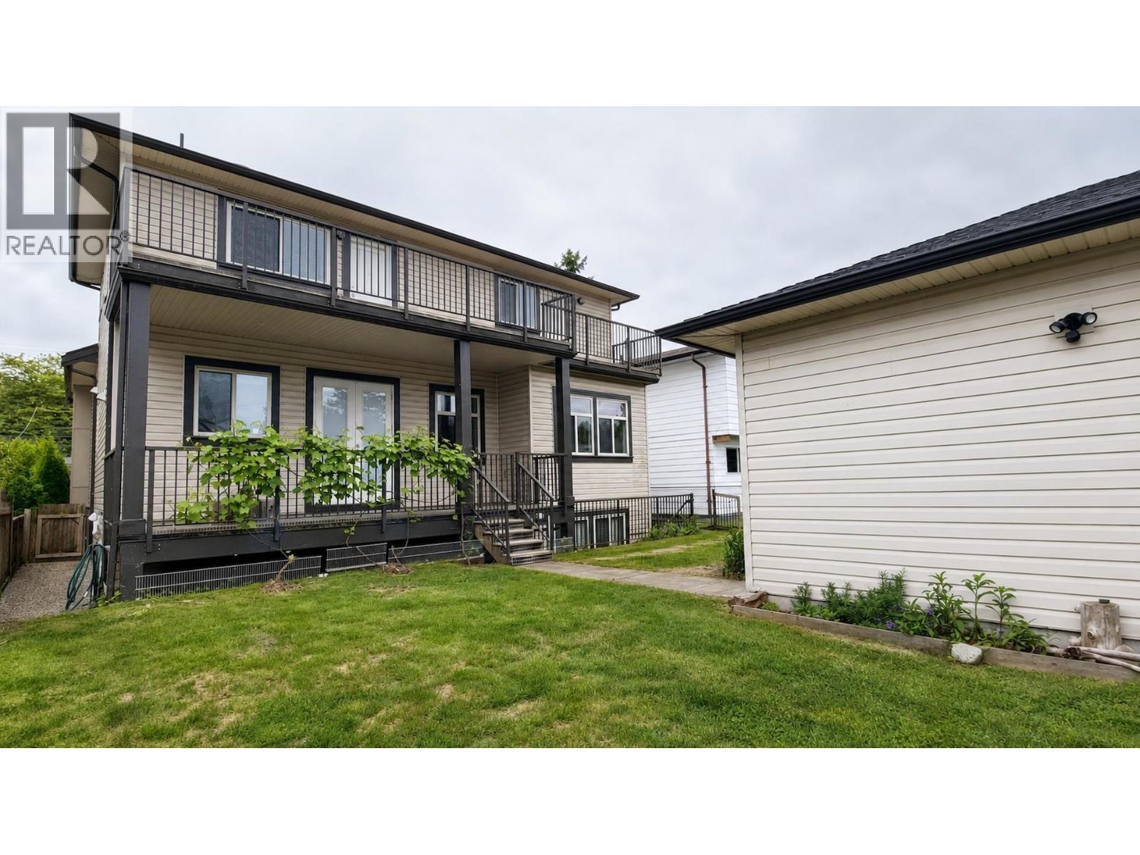 1975 Coquitlam Avenue, Port Coquitlam, British Columbia  V3B 1J2 - Photo 39 - R3135422
