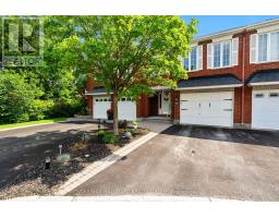 243 GLADEVIEW PRIVATE, Ottawa, Ontario