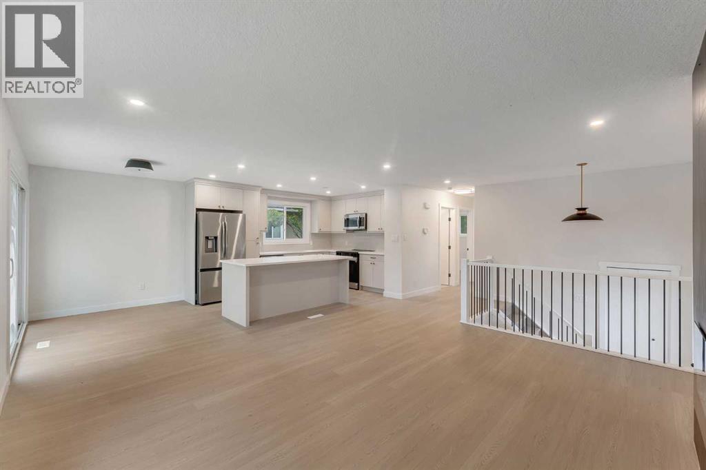 3410 30a Avenue Se, Calgary, Alberta  T2B 0H6 - Photo 9 - A2321042