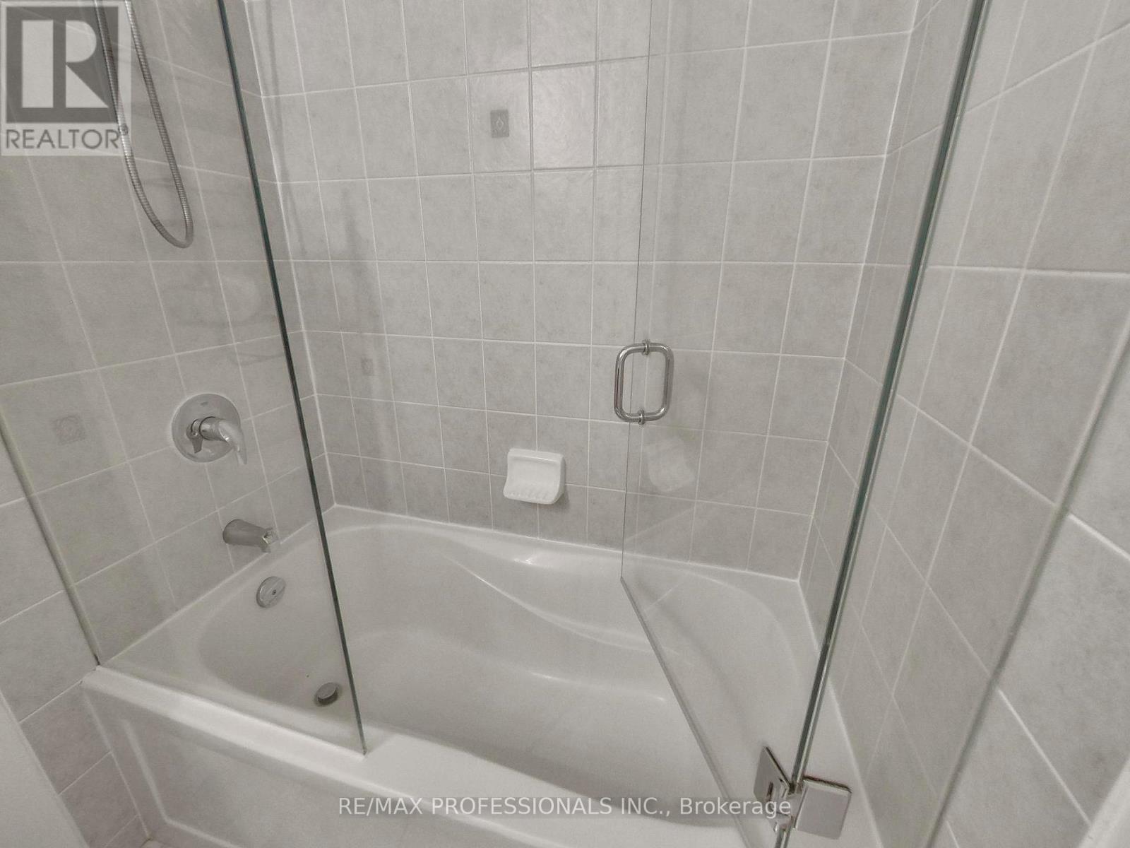 711 - 1135 Royal York Road, Toronto, Ontario  M9A 0C3 - Photo 27 - W13443174