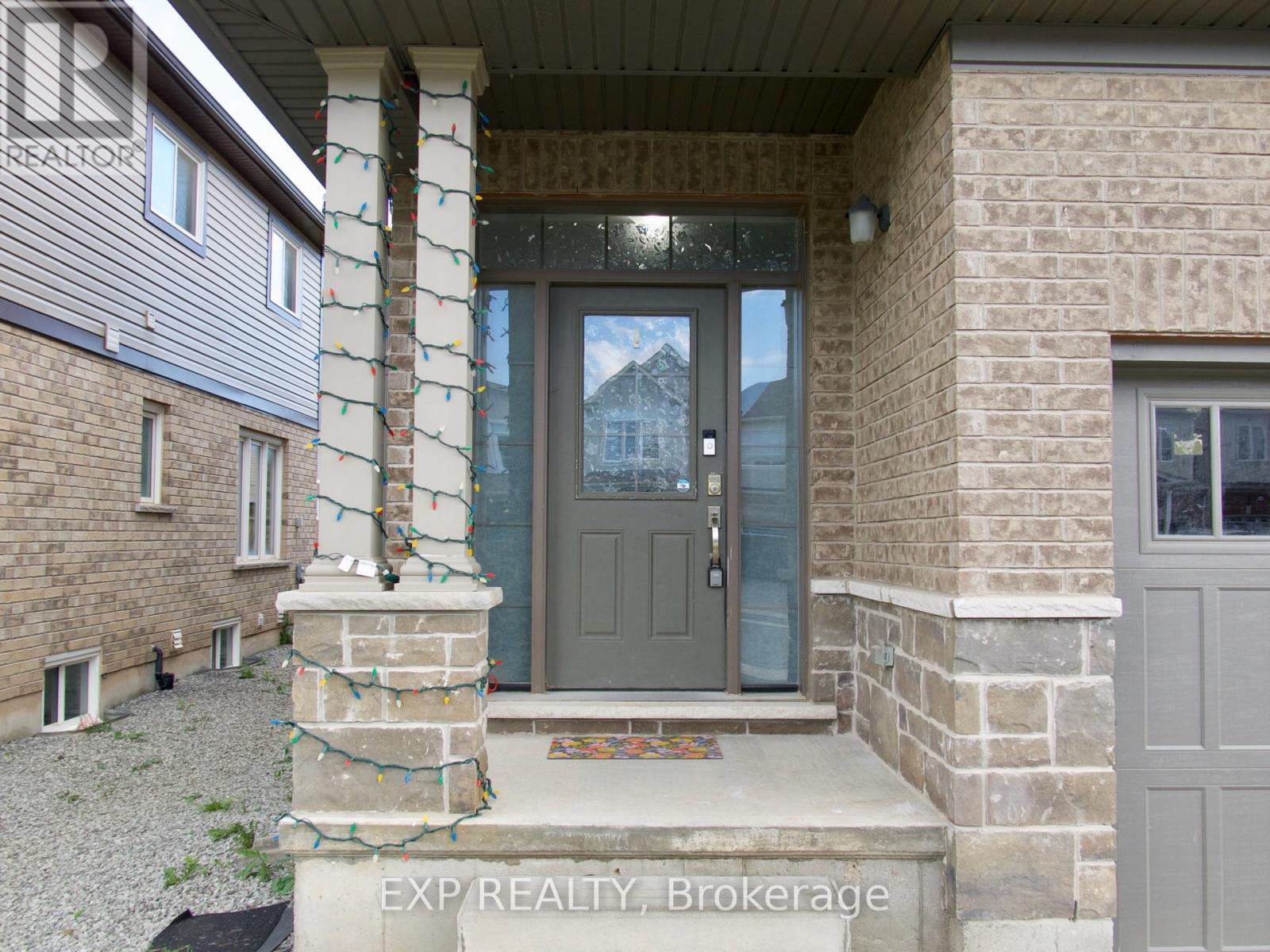 9565 Tallgrass Avenue, Niagara Falls, Ontario L2G 0Y3 - Photo 3 - X13443292