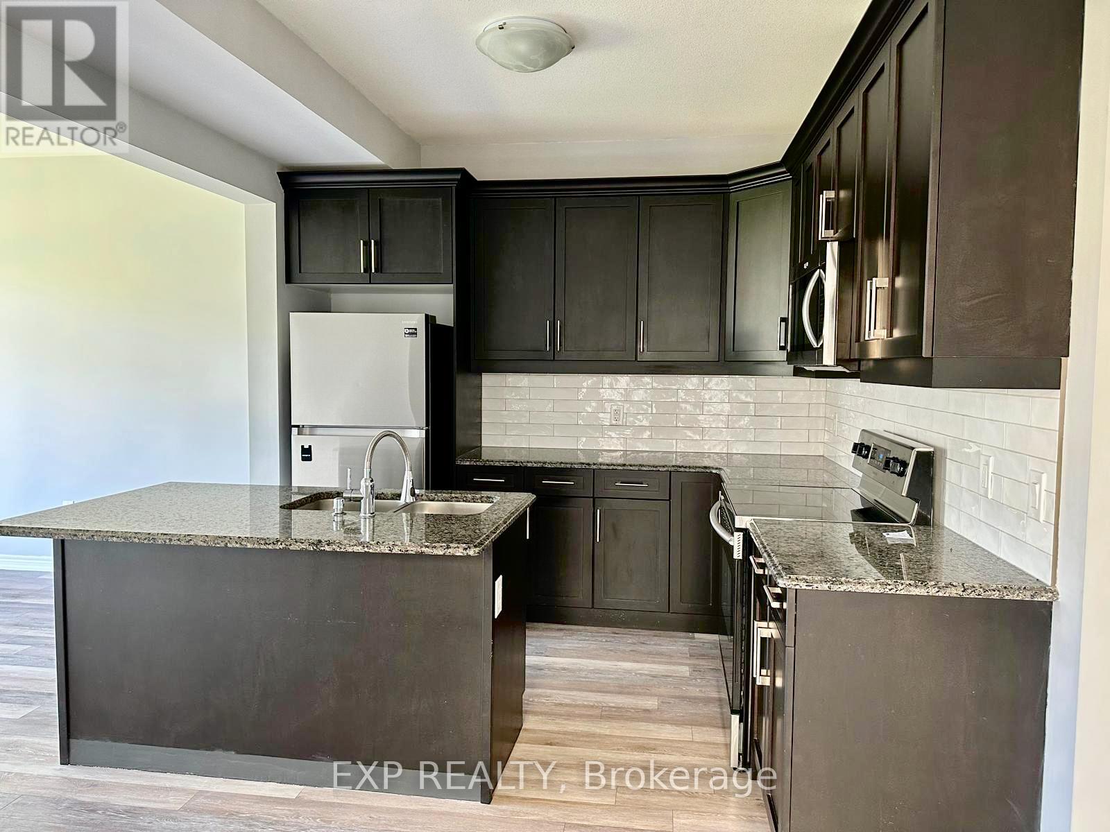 9565 Tallgrass Avenue, Niagara Falls, Ontario L2G 0Y3 - Photo 6 - X13443292