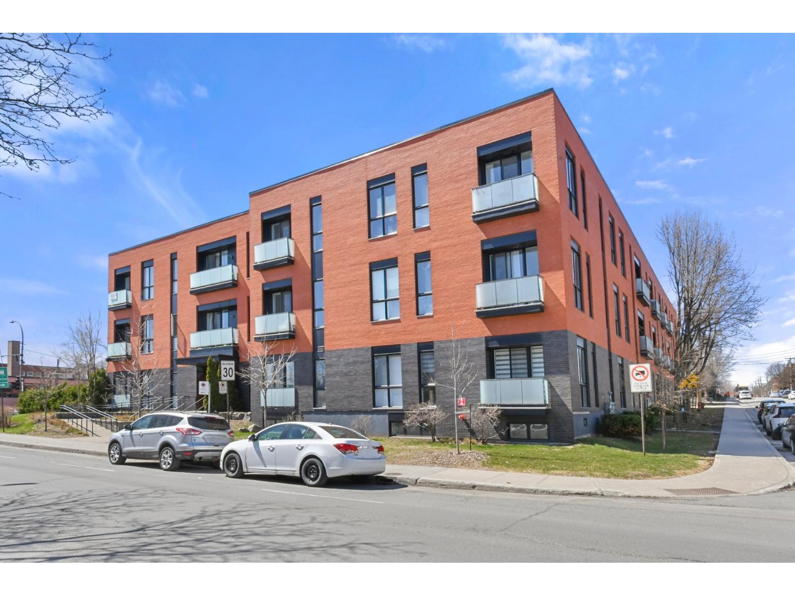 3311 Boul. St-Joseph E.|#313 Montréal (Rosemont/La Petite-Patrie) Quebec Canada H1X1W3 2