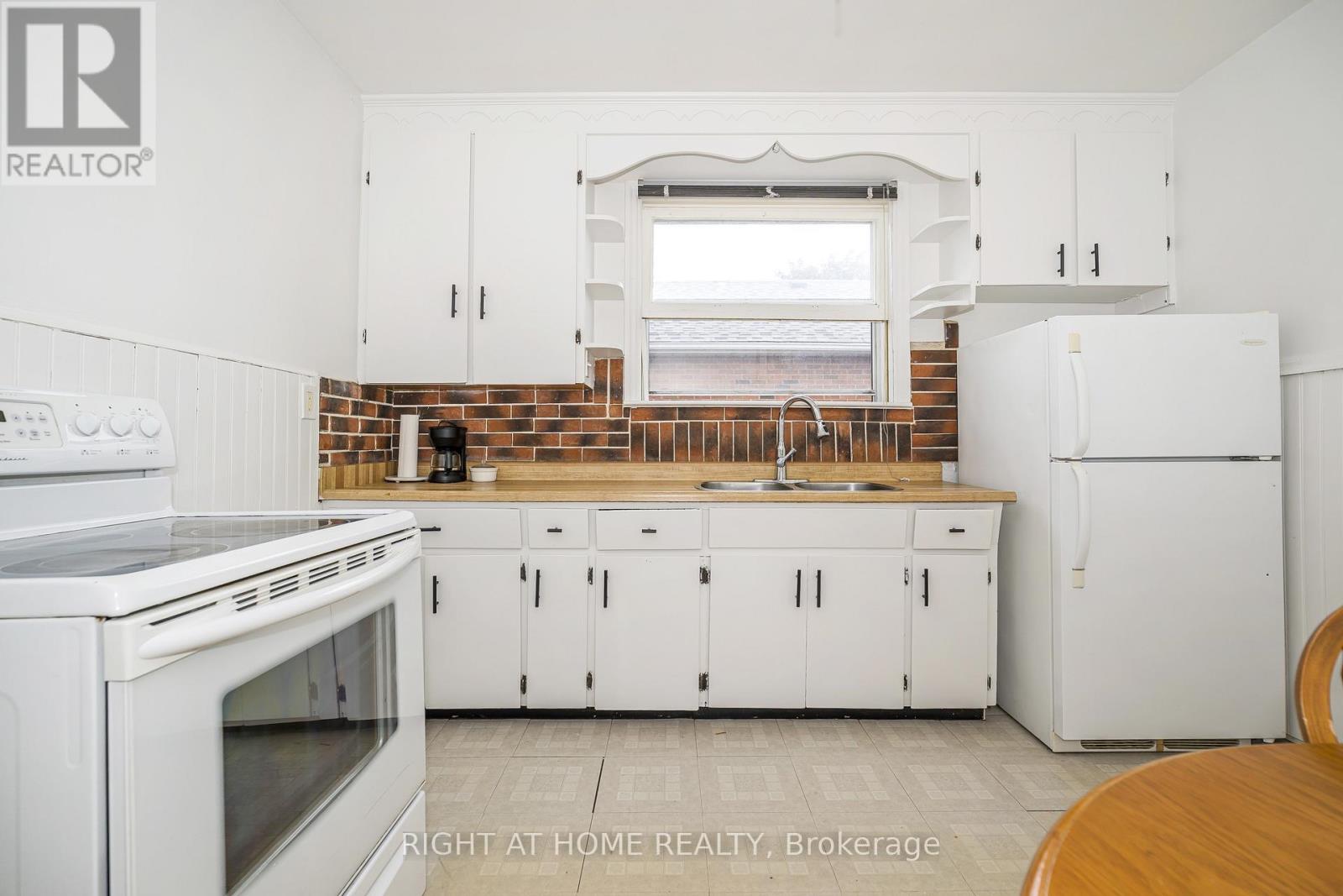 980 Glen Street, Oshawa, Ontario  L1J 3V1 - Photo 11 - E13443282
