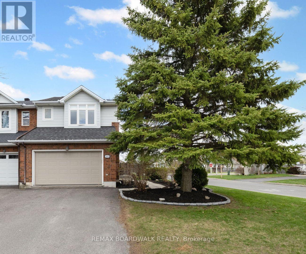 1197 LICHEN AVENUE, Ottawa, Ontario