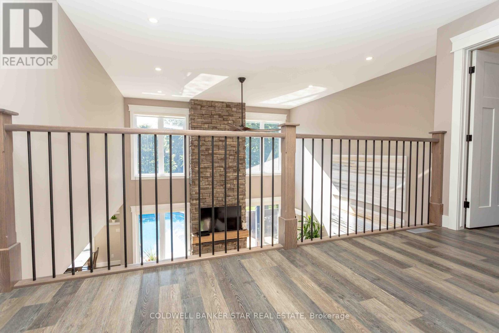 8037 Springwater Road, Central Elgin, Ontario  N5H 2R4 - Photo 22 - X12633086