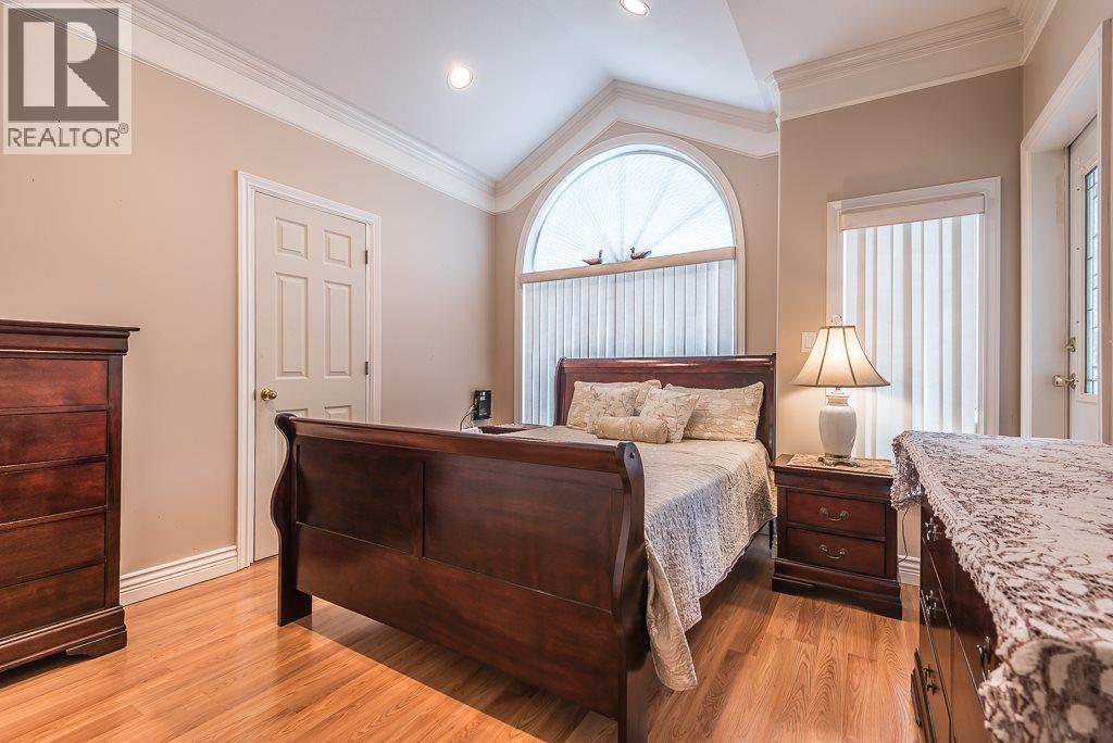 37979 Fifth Avenue, Squamish, British Columbia  V8B 0A6 - Photo 12 - R3135369
