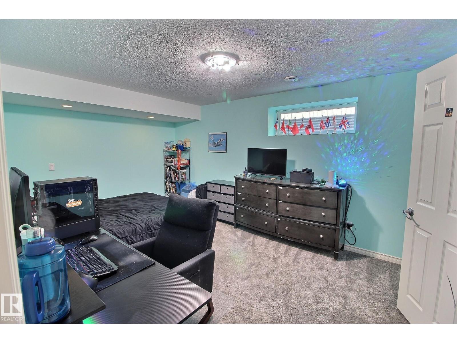 19 Huxley Cv, Spruce Grove, Alberta  T7X 4S5 - Photo 27 - E4490023