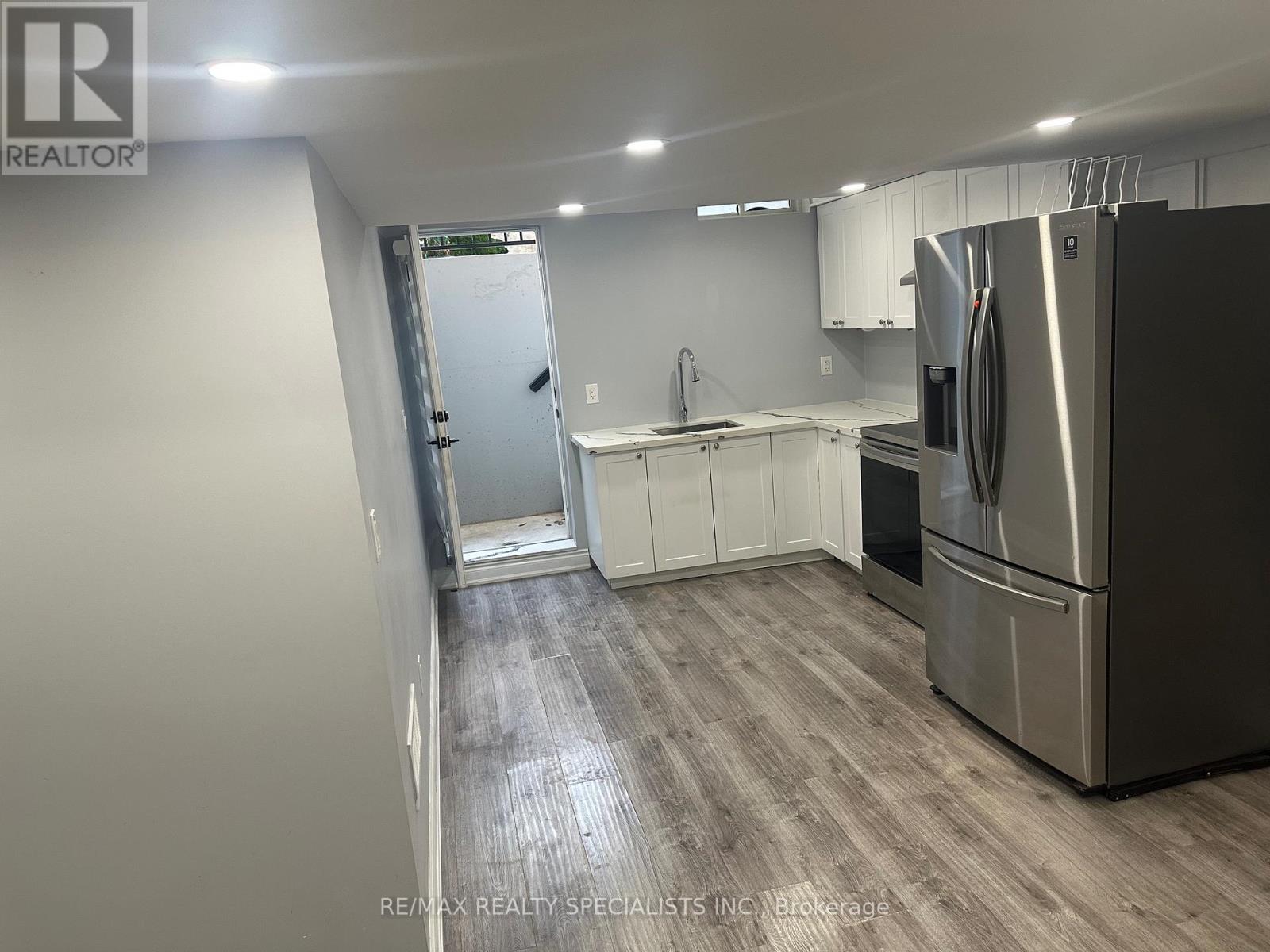 Bsmnt - 7 Vista Green Crescent, Brampton, Ontario  L7A 2S3 - Photo 5 - W13276994