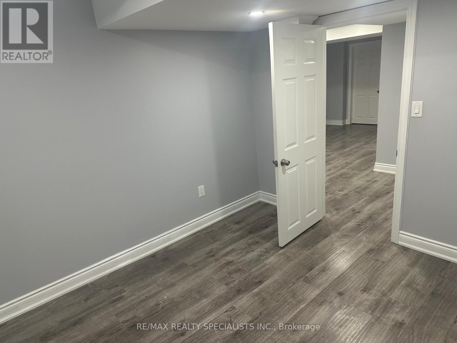 Bsmnt - 7 Vista Green Crescent, Brampton, Ontario  L7A 2S3 - Photo 7 - W13276994