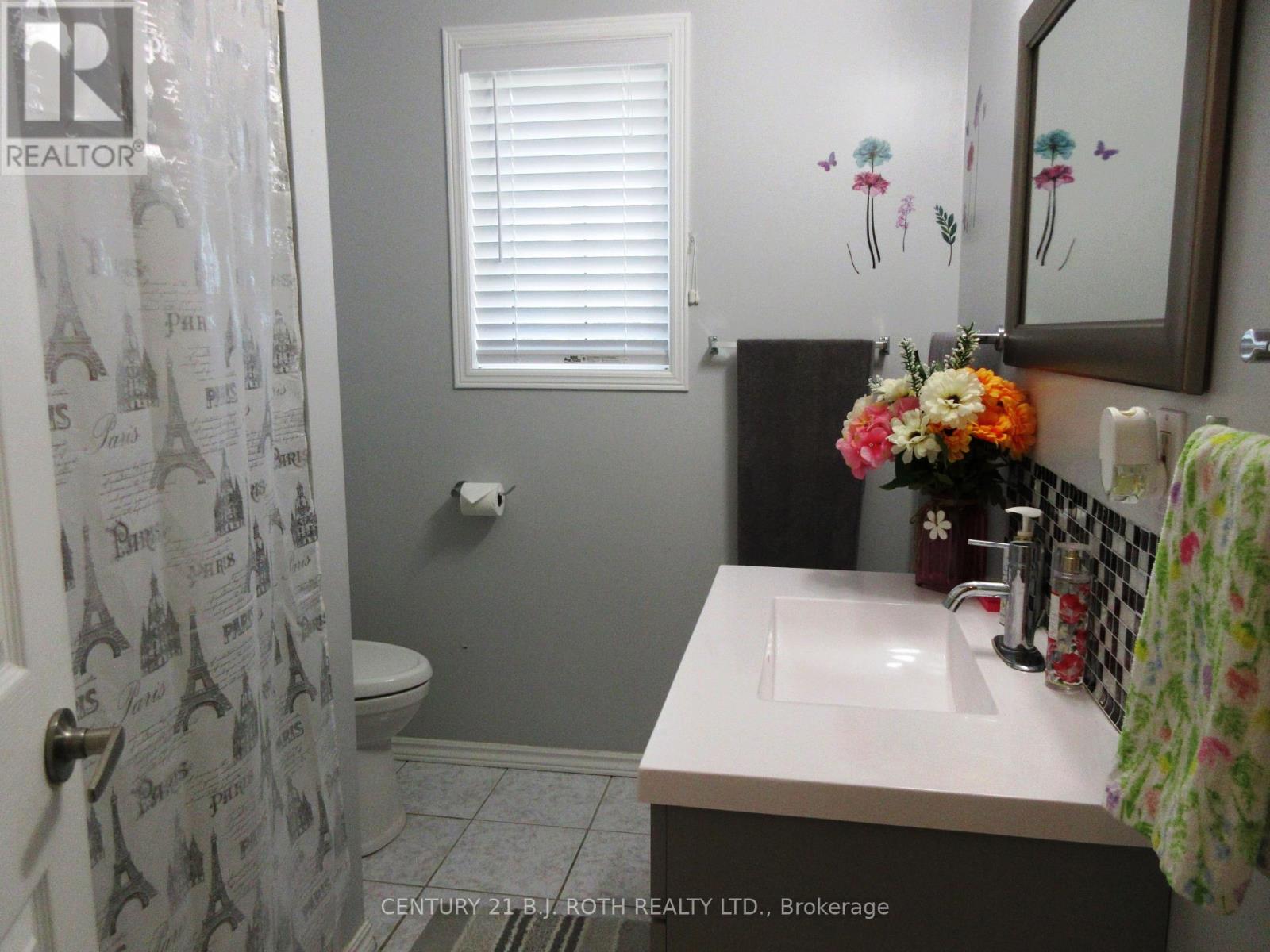 31 River Drive, Essa, Ontario  L3W 0G8 - Photo 22 - N13443304