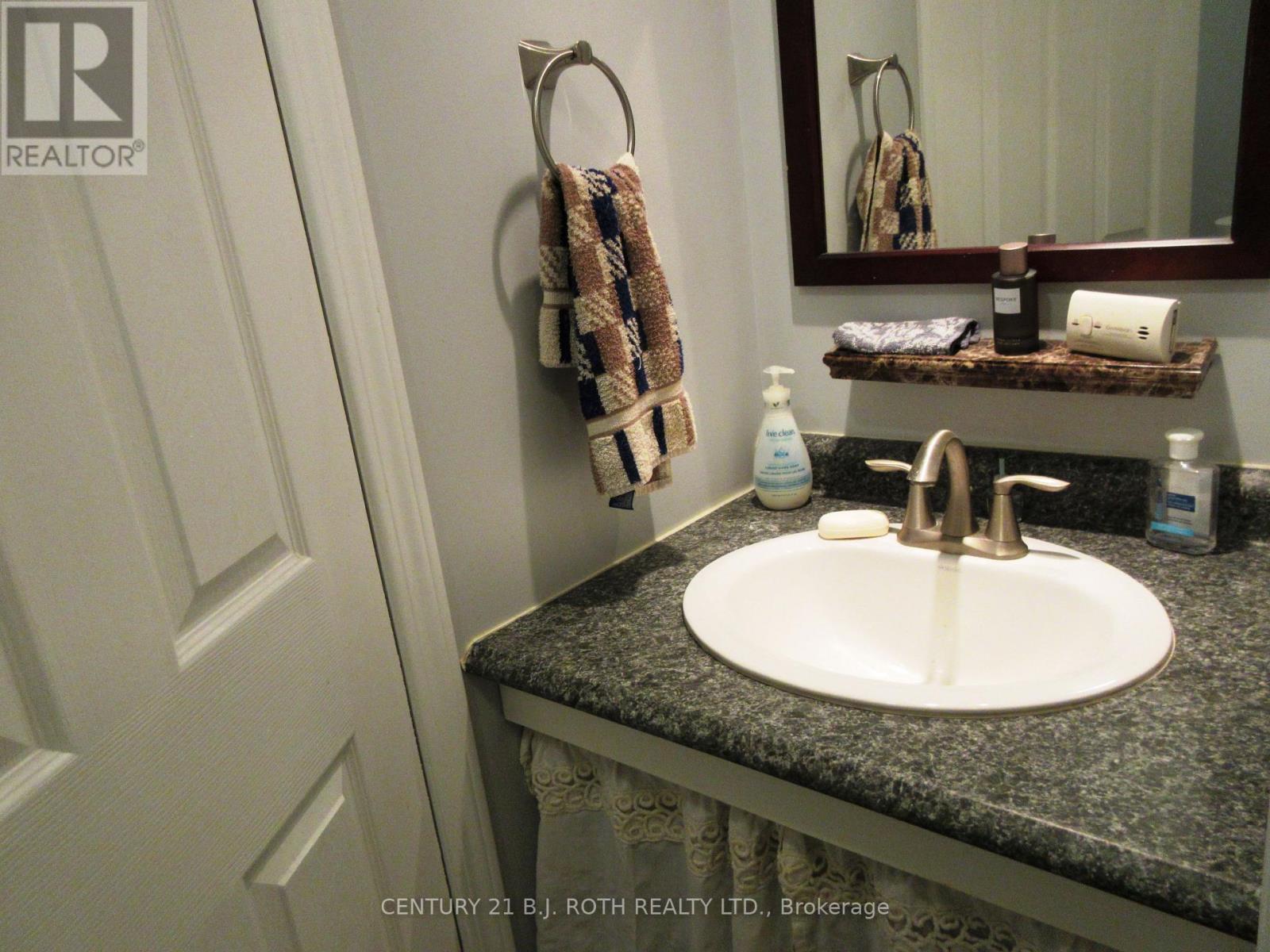 31 River Drive, Essa, Ontario  L3W 0G8 - Photo 23 - N13443304