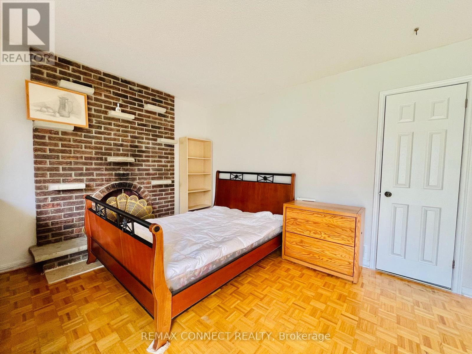 Ground Floor Studio - 99 Bushmills Square, Toronto, Ontario  M1V 1K5 - Photo 10 - E13436934