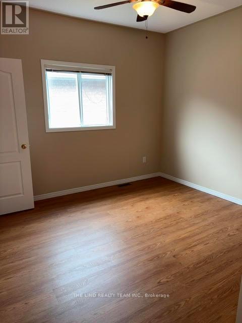 238 Deerglen Terrace, Aurora, Ontario  L4G 6Y6 - Photo 11 - N12979804