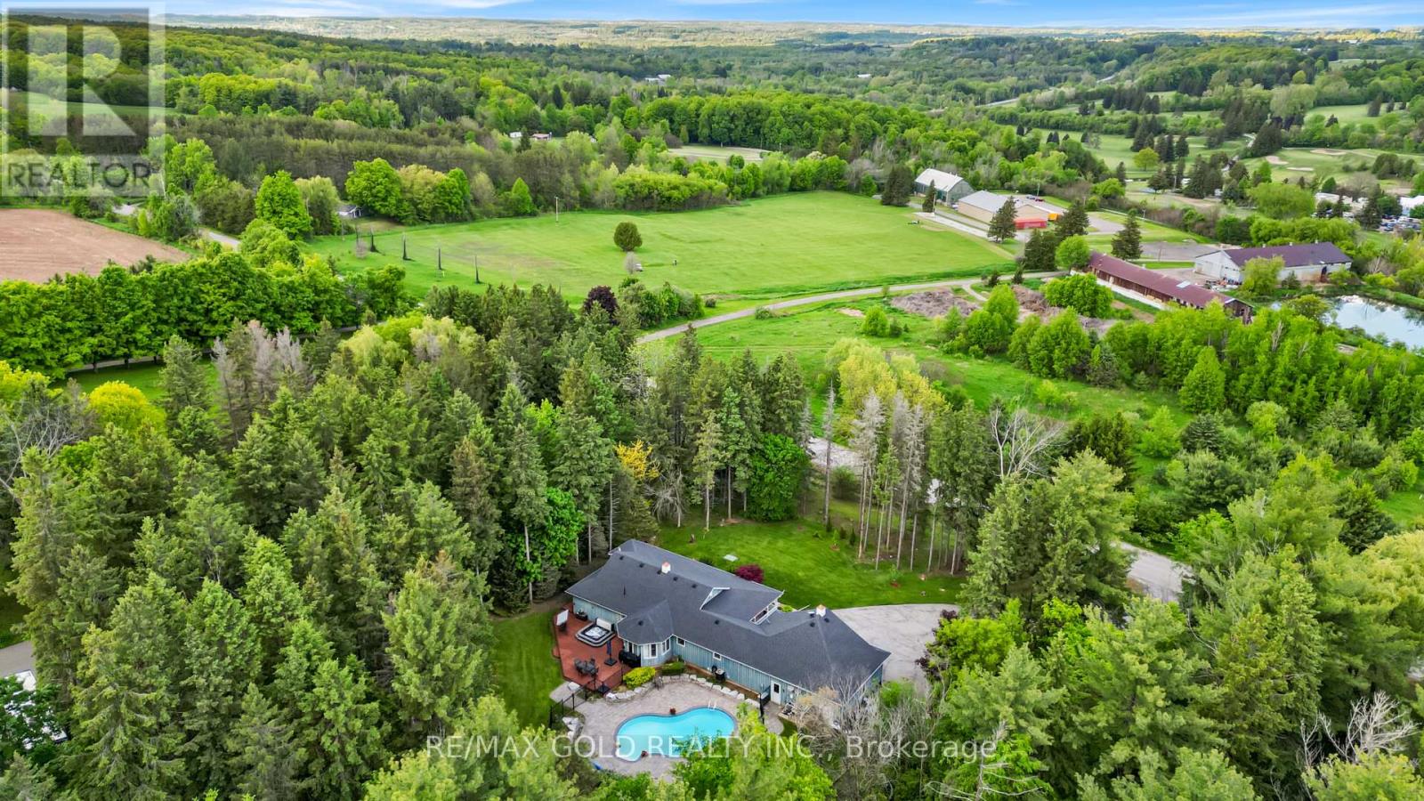15252 Chinguacousy Road, Caledon, Ontario L7C 1Z7 - Photo 4 - W13434948