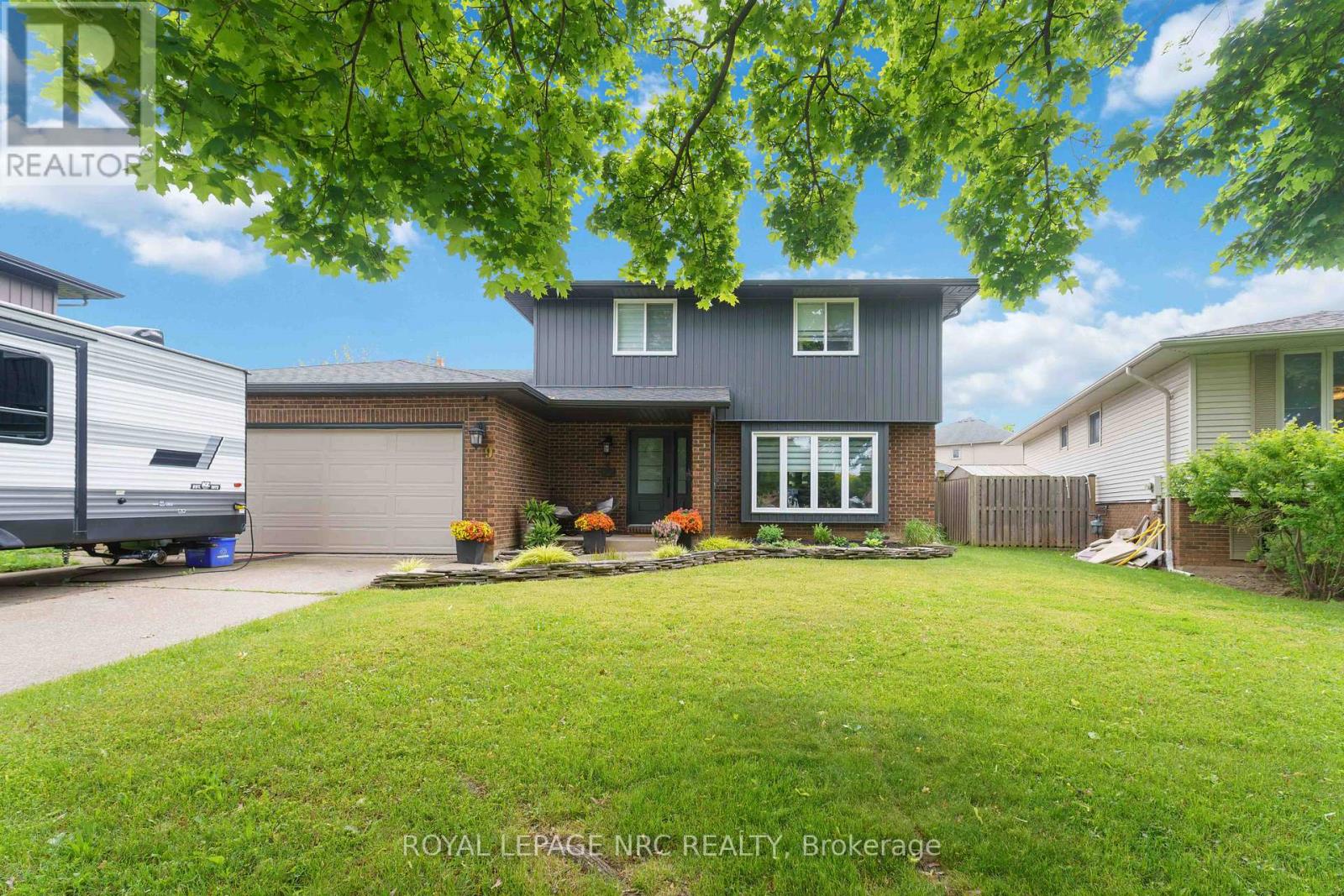 9 WOODGARDEN COURT, St. Catharines, Ontario