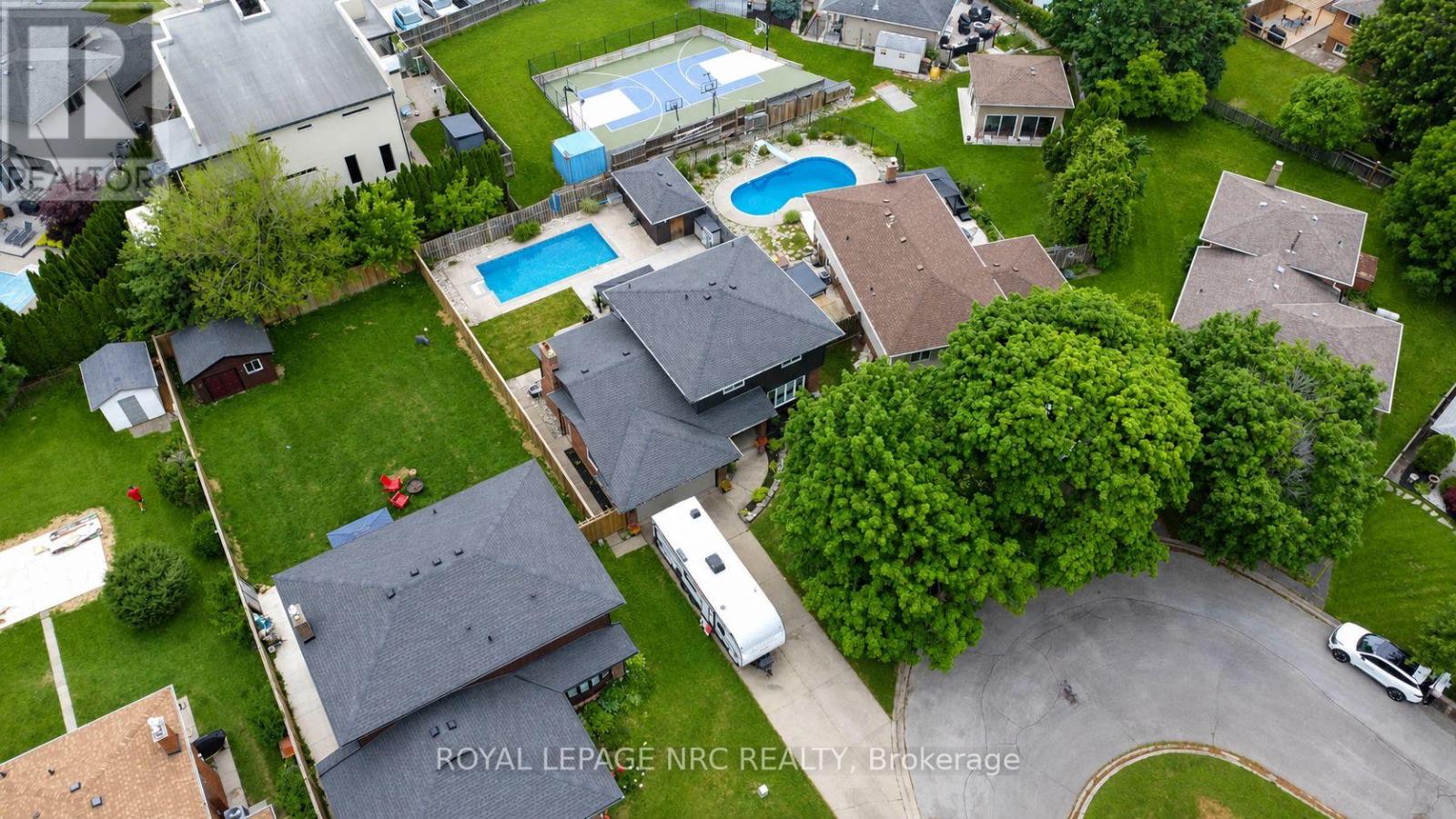 9 Woodgarden Court, St. Catharines, Ontario  L2M 7C9 - Photo 37 - X13443316