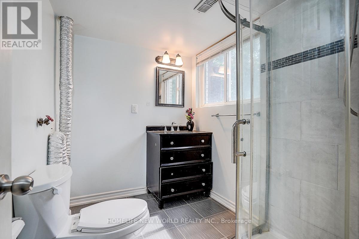 64 Gladys Road, Toronto, Ontario  M1C 1C6 - Photo 25 - E13443334
