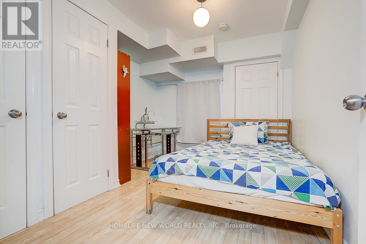 64 Gladys Road, Toronto, Ontario  M1C 1C6 - Photo 26 - E13443334