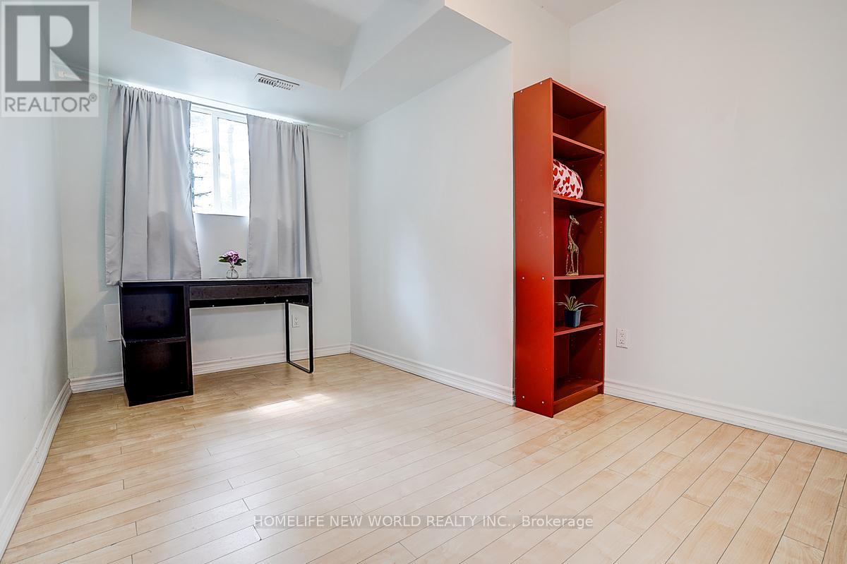 64 Gladys Road, Toronto, Ontario  M1C 1C6 - Photo 27 - E13443334
