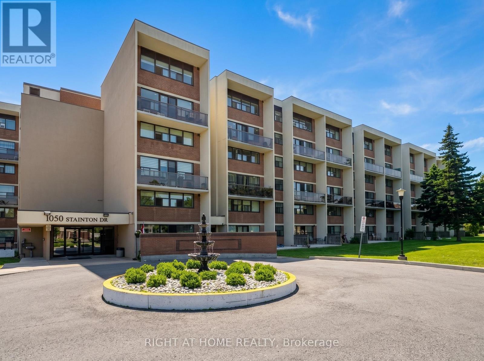 201 - 1050 STAINTON DRIVE, Mississauga, Ontario