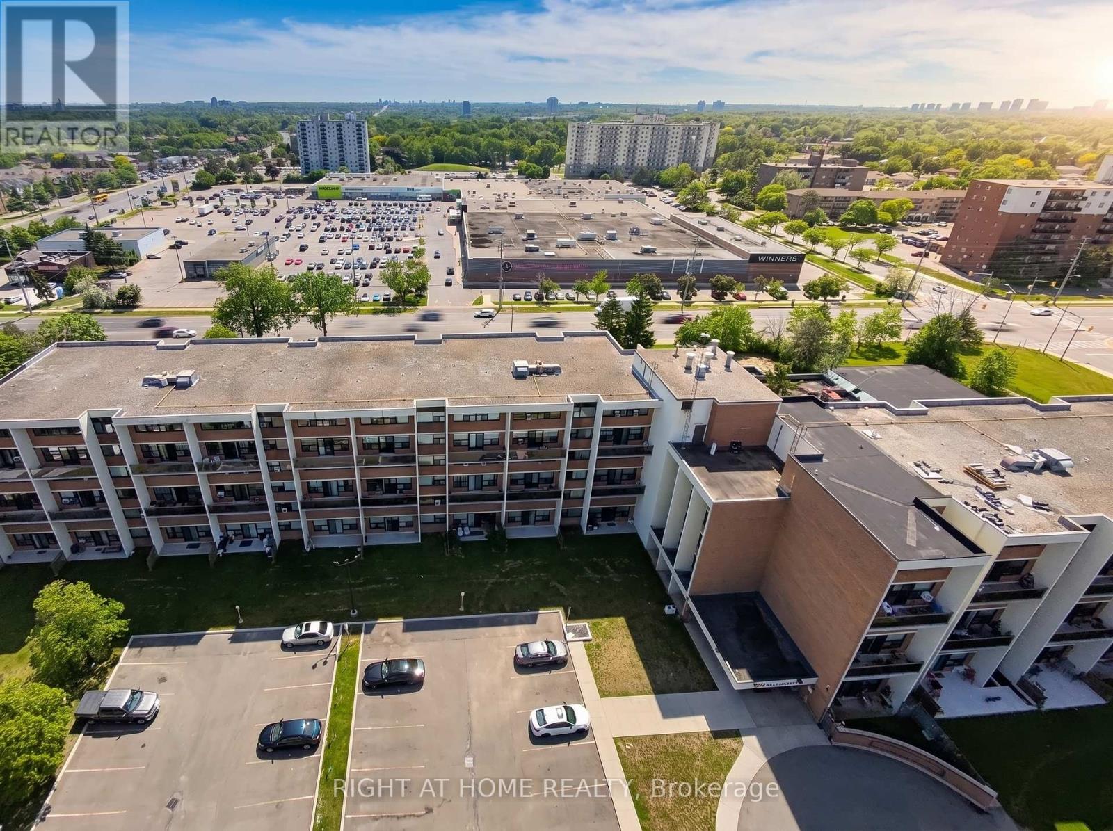 201 - 1050 Stainton Drive, Mississauga, Ontario  L5C 2T8 - Photo 20 - W13443338