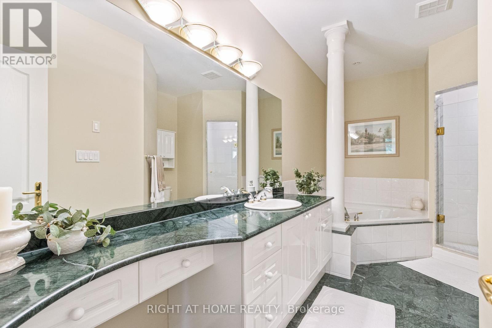 5b - 405 Crossing Bridge Place, Aurora, Ontario L4G 7N1 - Photo 23 - N13417872
