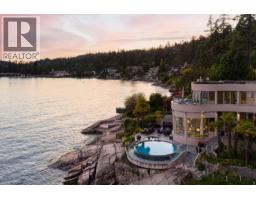 3912 MARINE DRIVE, West Vancouver, British Columbia