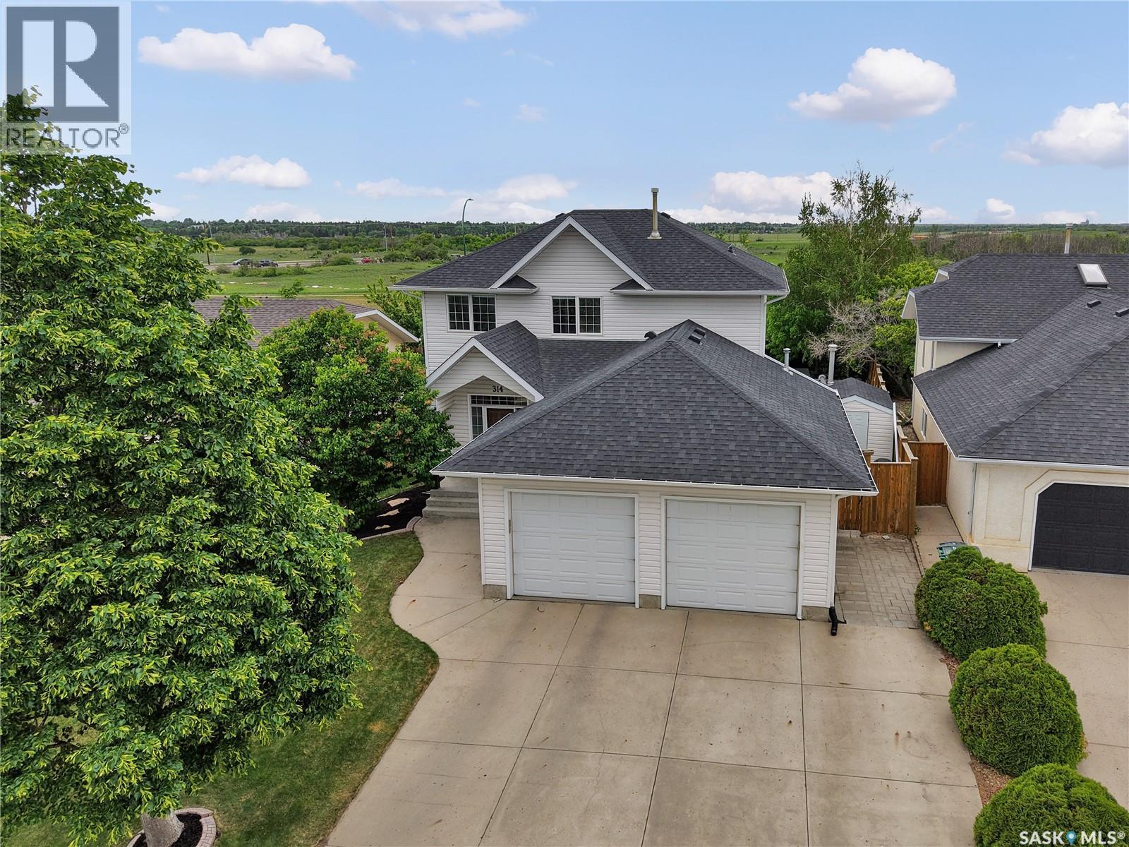 314 BEERLING CRESCENT, Saskatoon, Saskatchewan