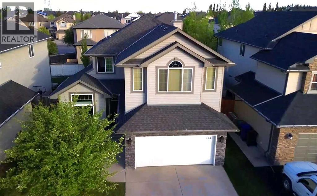 124 LAVENDER Way, Chestermere, Alberta