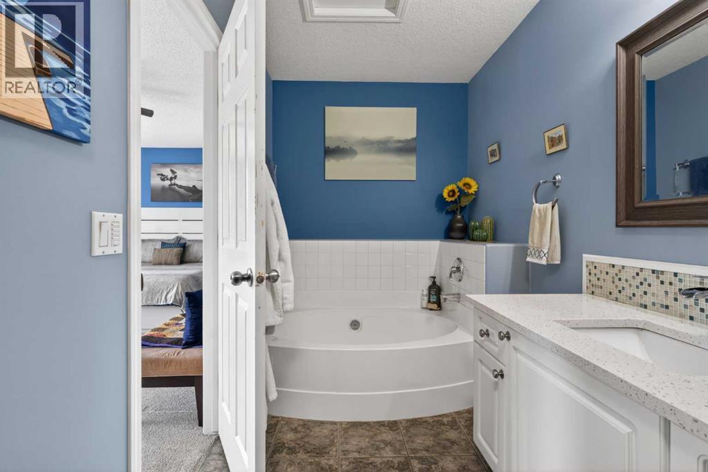 129 Evansbrooke Park NW, Calgary, Alberta  T3P 1C6 - Photo 25 - A2318494