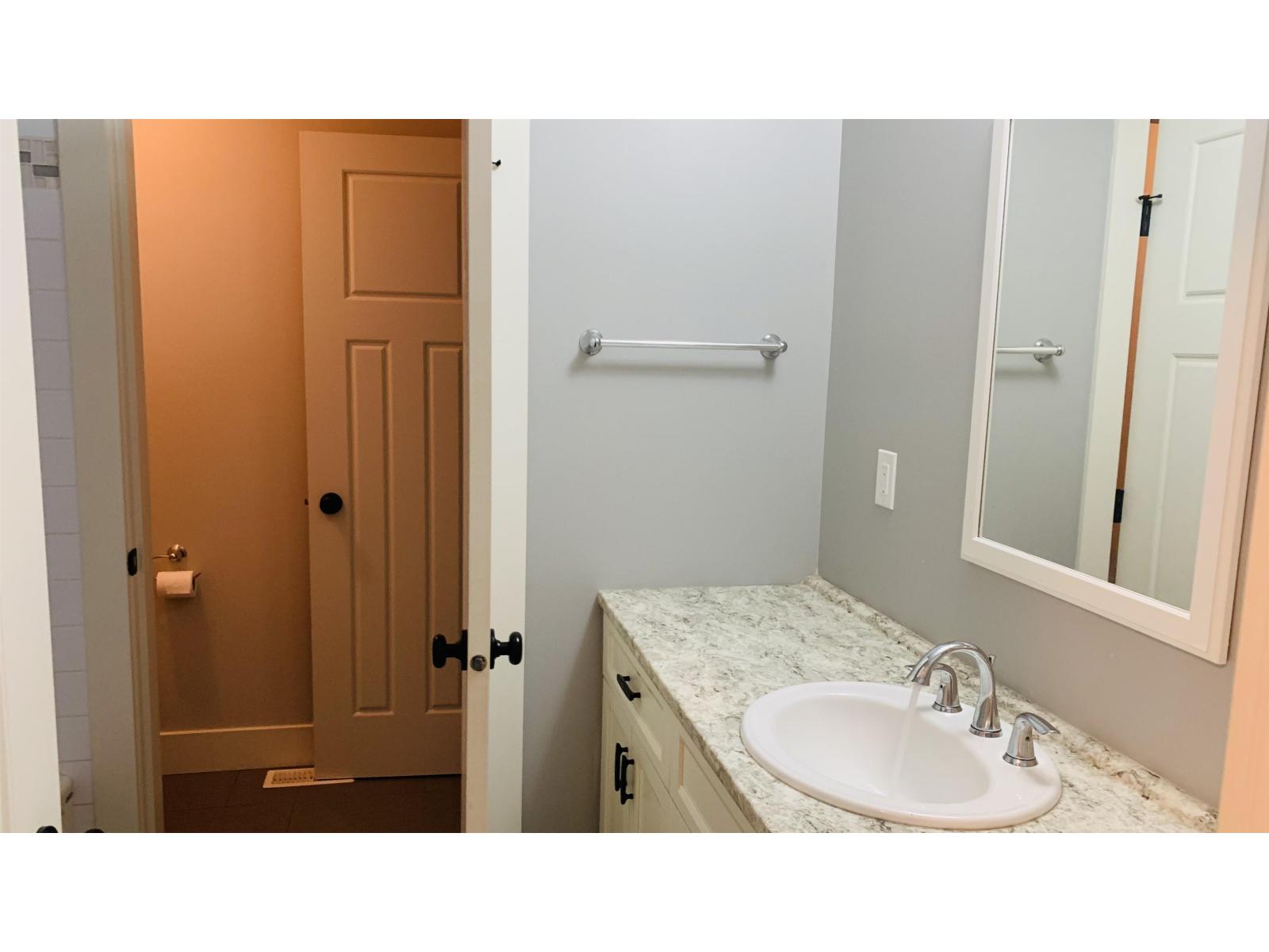20737 24 Avenue, Langley, British Columbia  V2Z 2B4 - Photo 7 - R3076213
