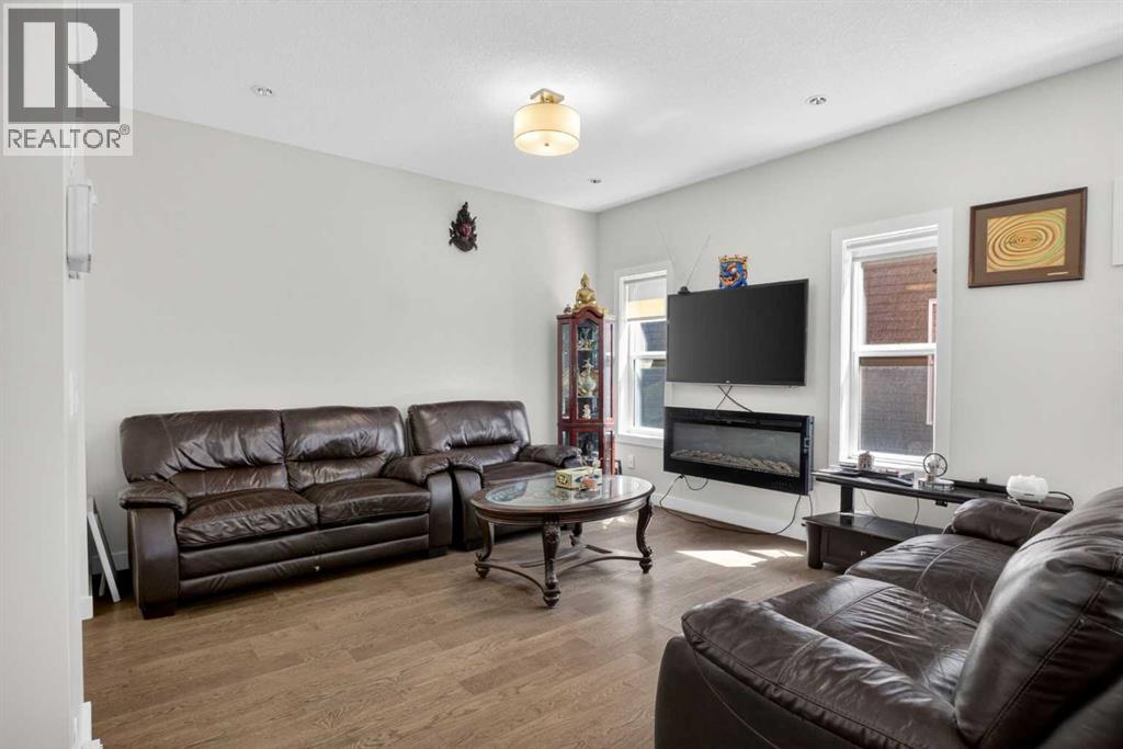 77 Saddlestone Place Ne, Calgary, Alberta  T3J 0Z6 - Photo 6 - A2315945