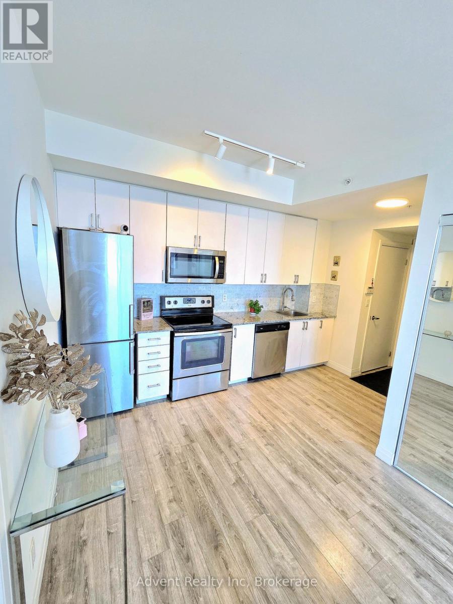 1113 - 22 East Haven Drive, Toronto, Ontario  M1M 1N1 - Photo 2 - E13443376