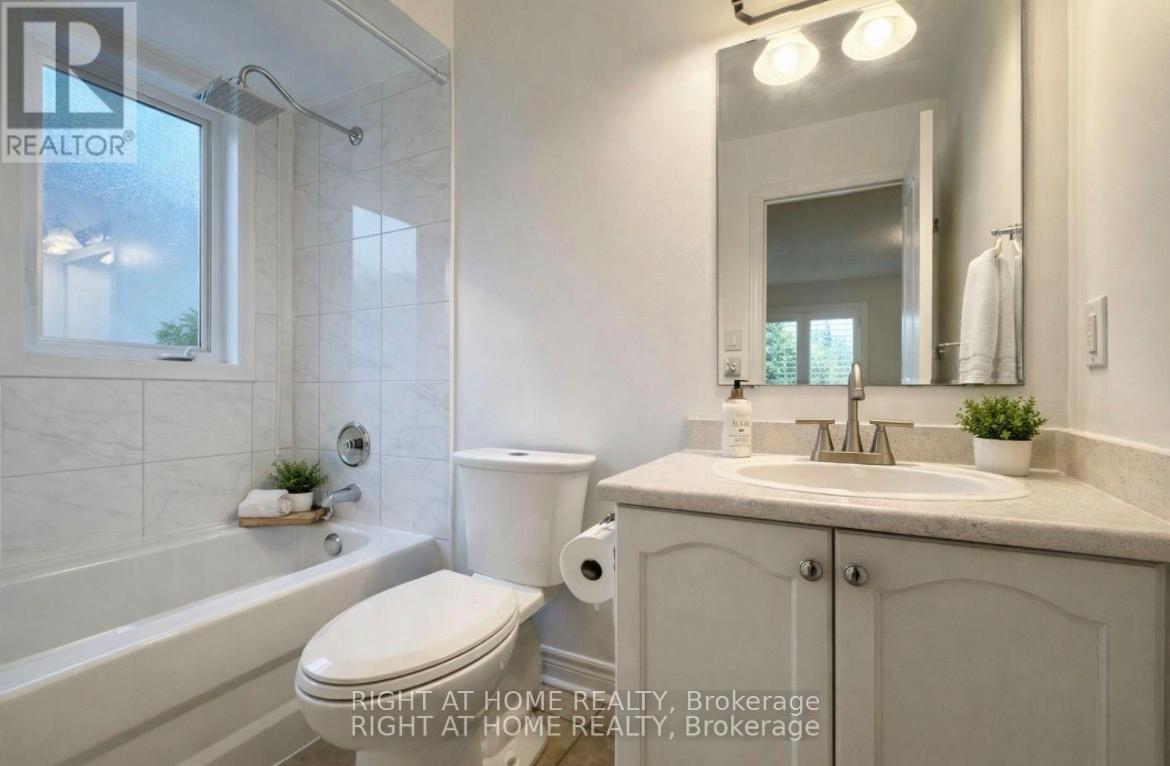 95 Giancola Crescent, Vaughan, Ontario  L6A 2T5 - Photo 13 - N13443372