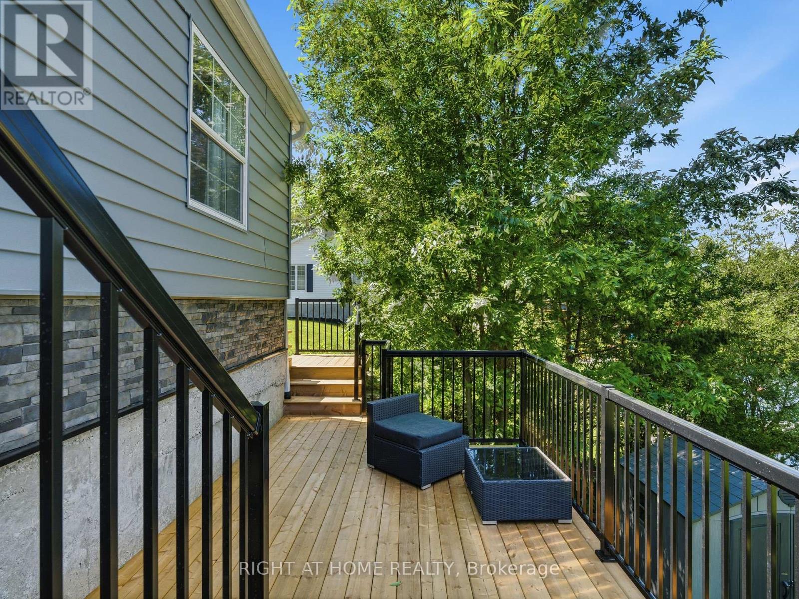 8168 Laidlaw Avenue, Ramara, Ontario  L0K 2B0 - Photo 10 - S13443370