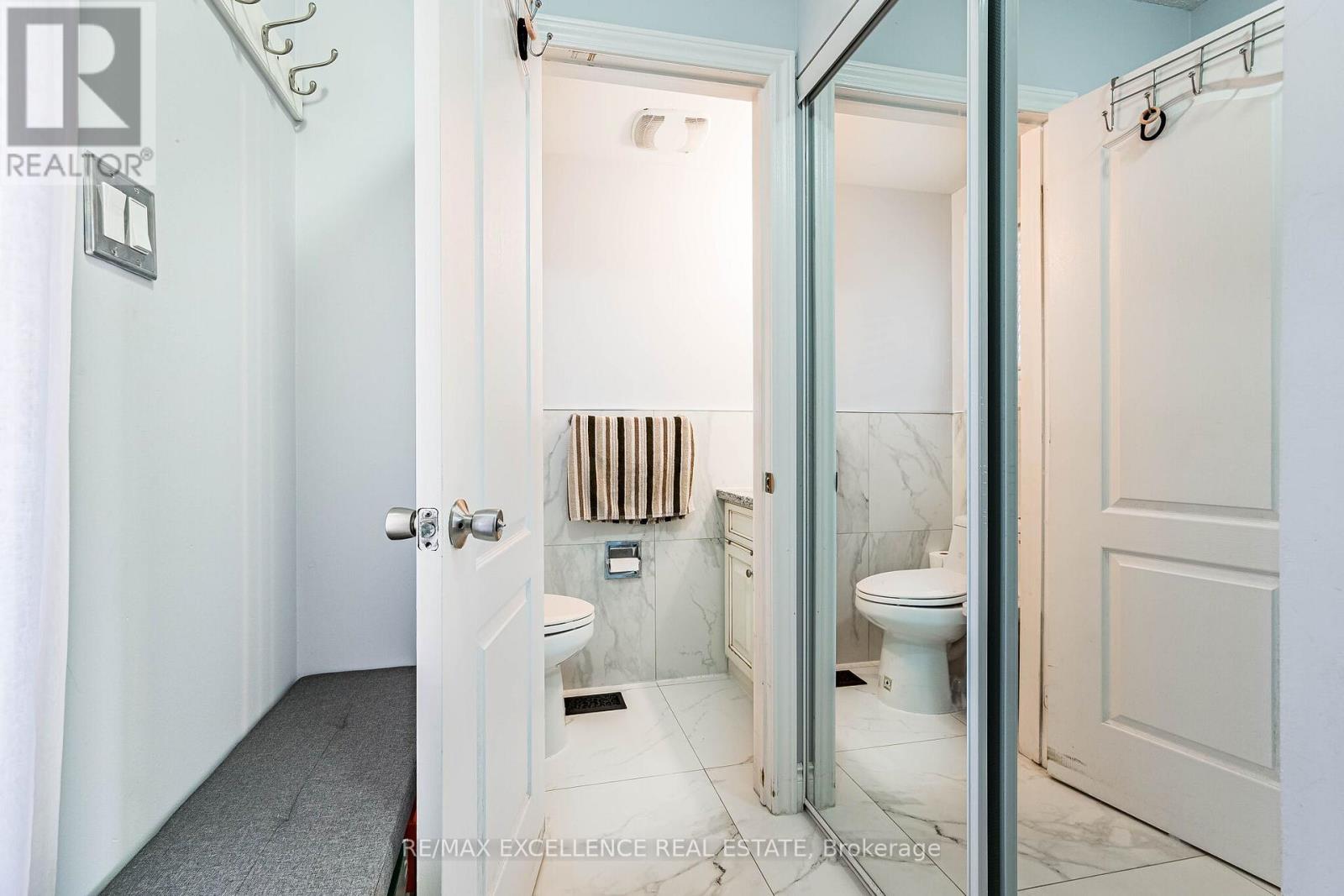 6 Stalbridge Avenue, Brampton, Ontario  L6Y 4H1 - Photo 15 - W13443366
