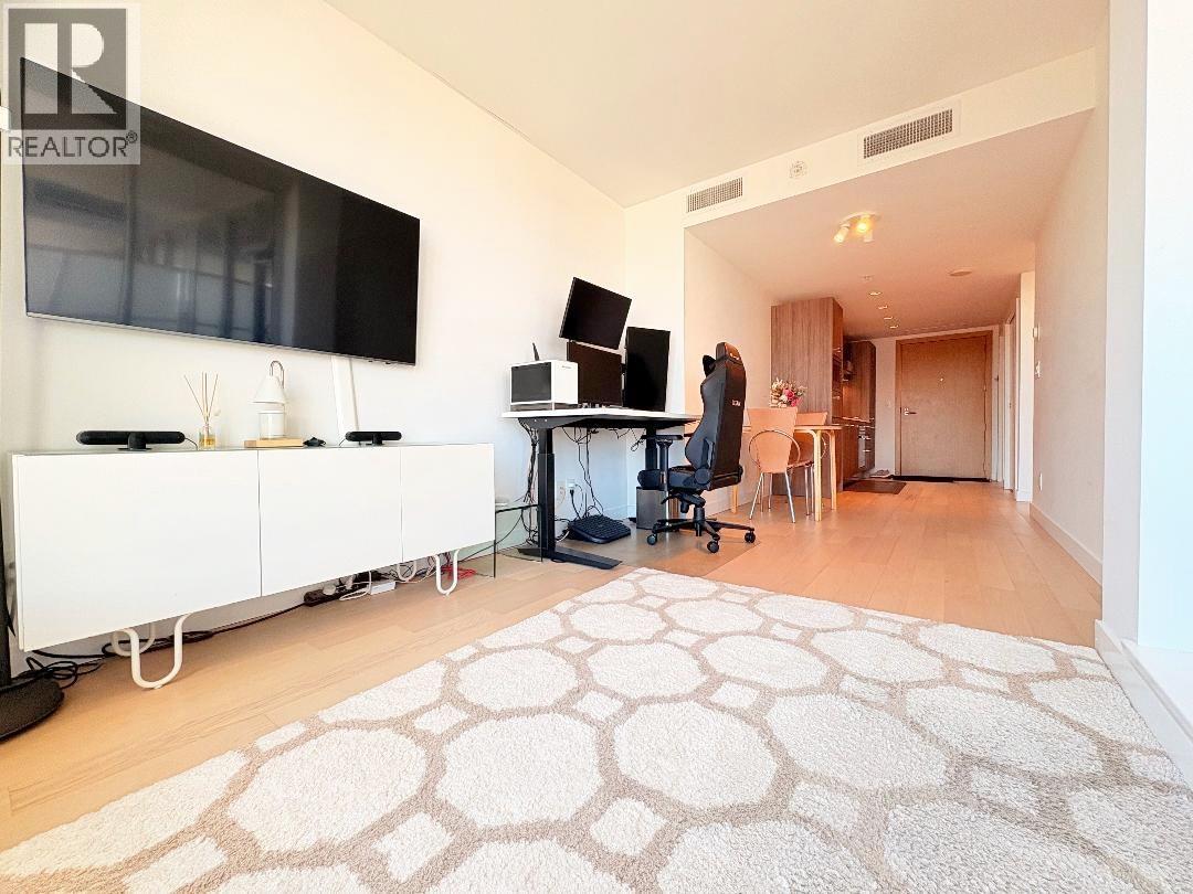 522 2220 KINGSWAY