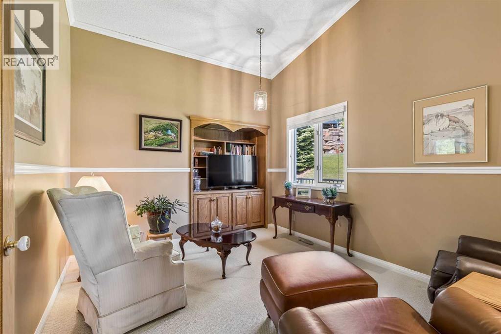 143 Sierra Morena Terrace SW, Calgary, Alberta  T3H 3A2 - Photo 15 - A2319750