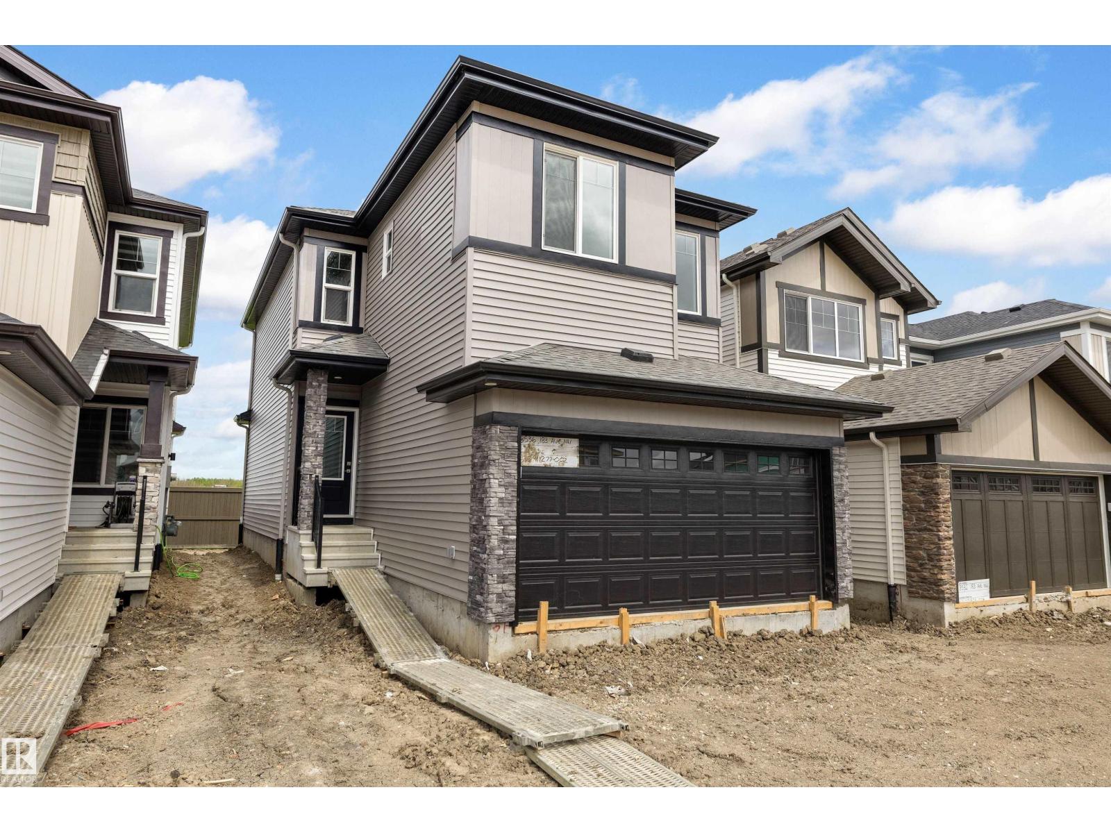 8536 183 Av NW, Edmonton, Alberta  T5Z 0X5 - Photo 2 - E4487868