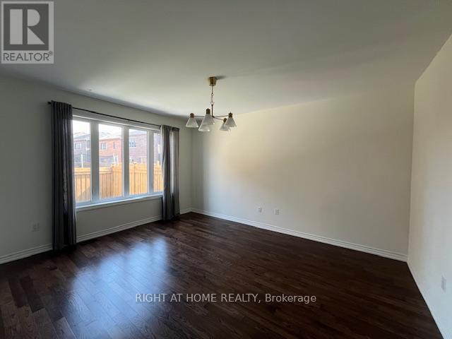 17 Lockyer Drive, Whitby, Ontario L1P 0M1 - Photo 2 - E13443386