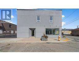 MAIN - 206 WELLINGTON STREET, Chatham-Kent, Ontario