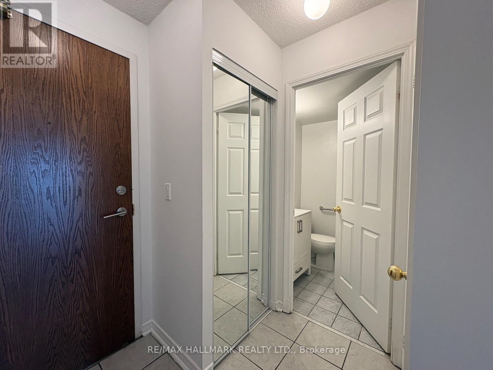 708 - 11 Oneida Crescent, Richmond Hill, Ontario L4B 0A1 - Photo 7 - N13410068
