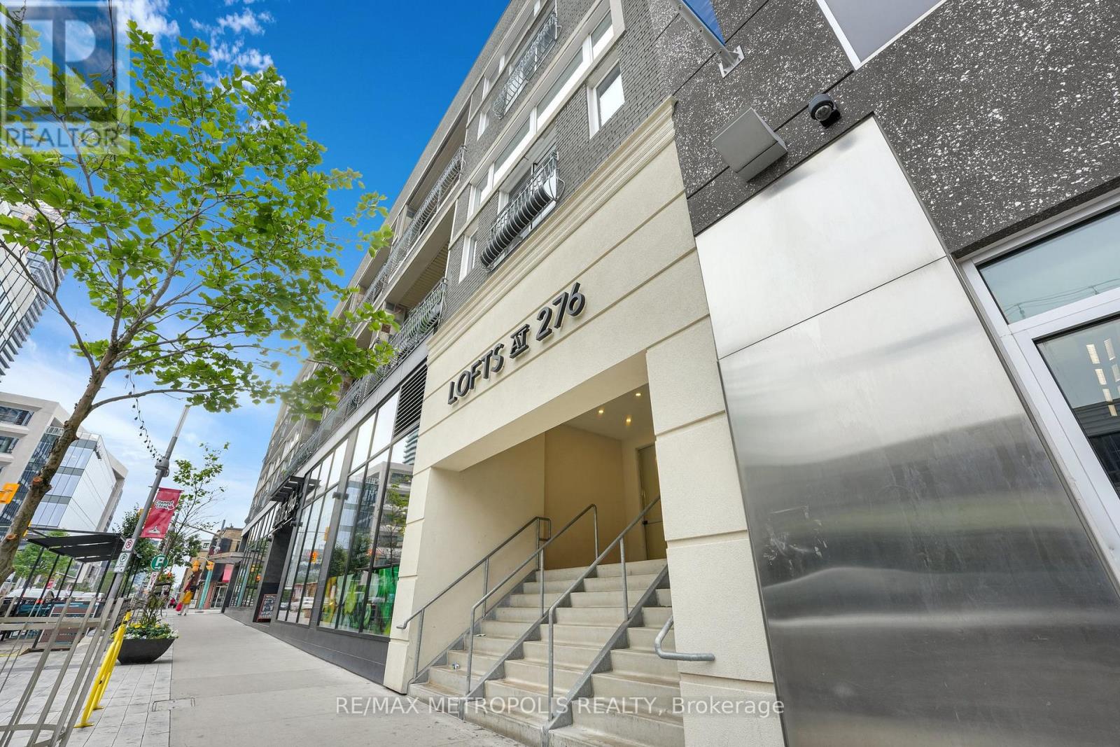 207 - 276 KING STREET W, Kitchener, Ontario