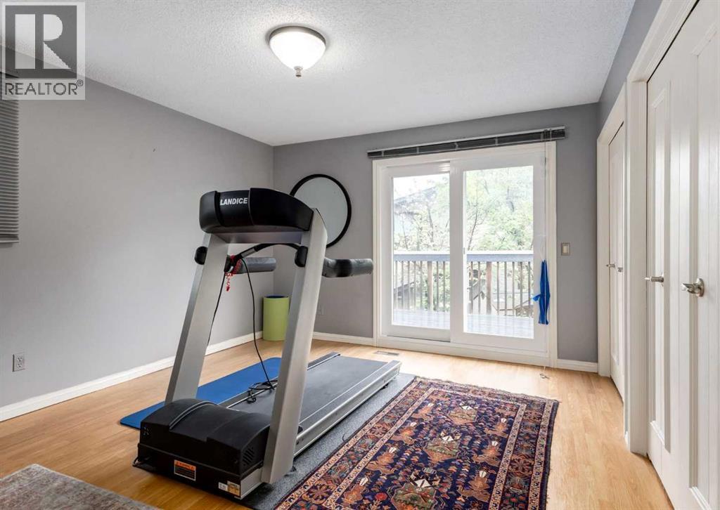 40 Edgemont Court Nw, Calgary, Alberta  T3A 2N3 - Photo 35 - A2319130