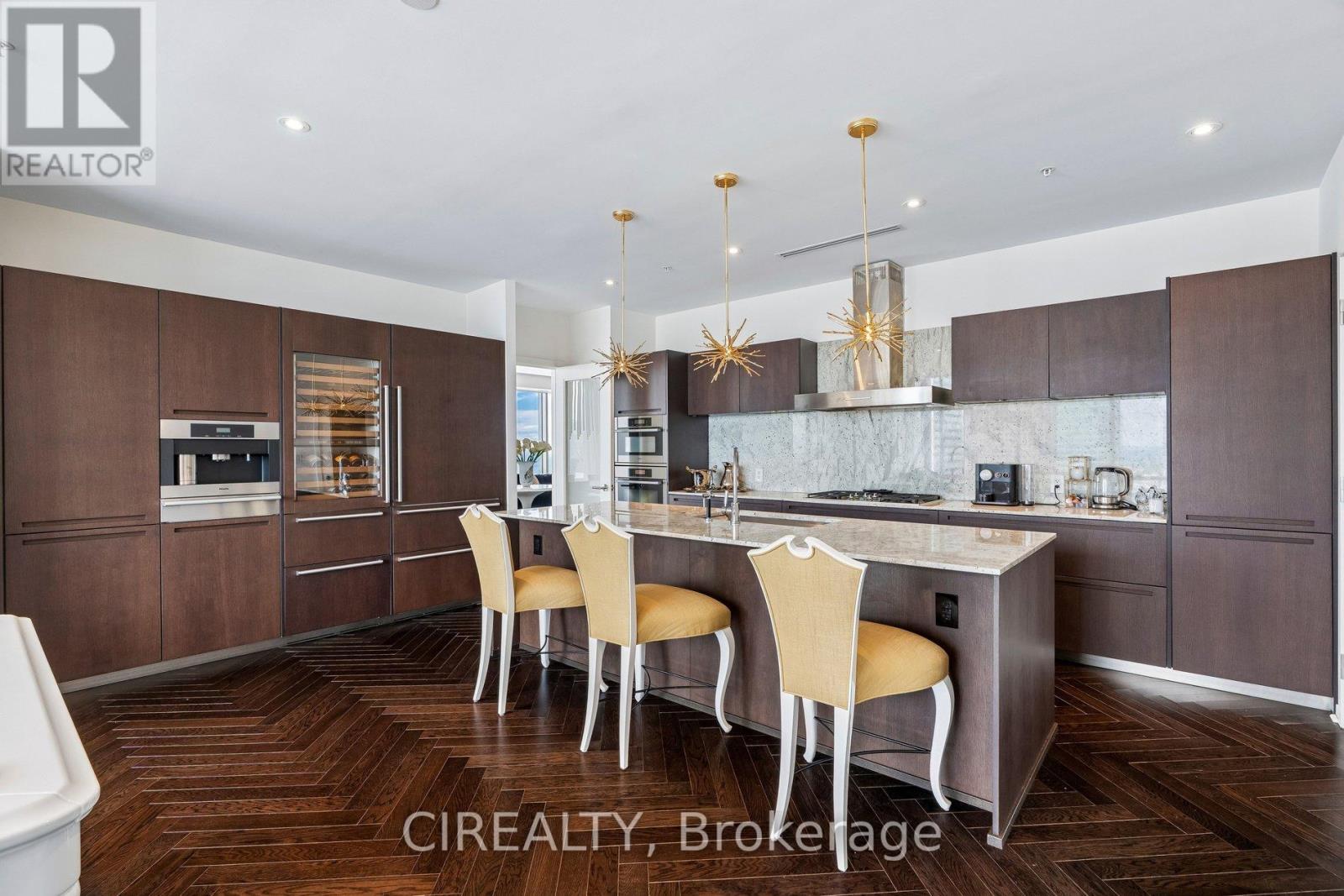 6405 - 180 University Avenue, Toronto, Ontario  M5H 0A2 - Photo 20 - C13442190